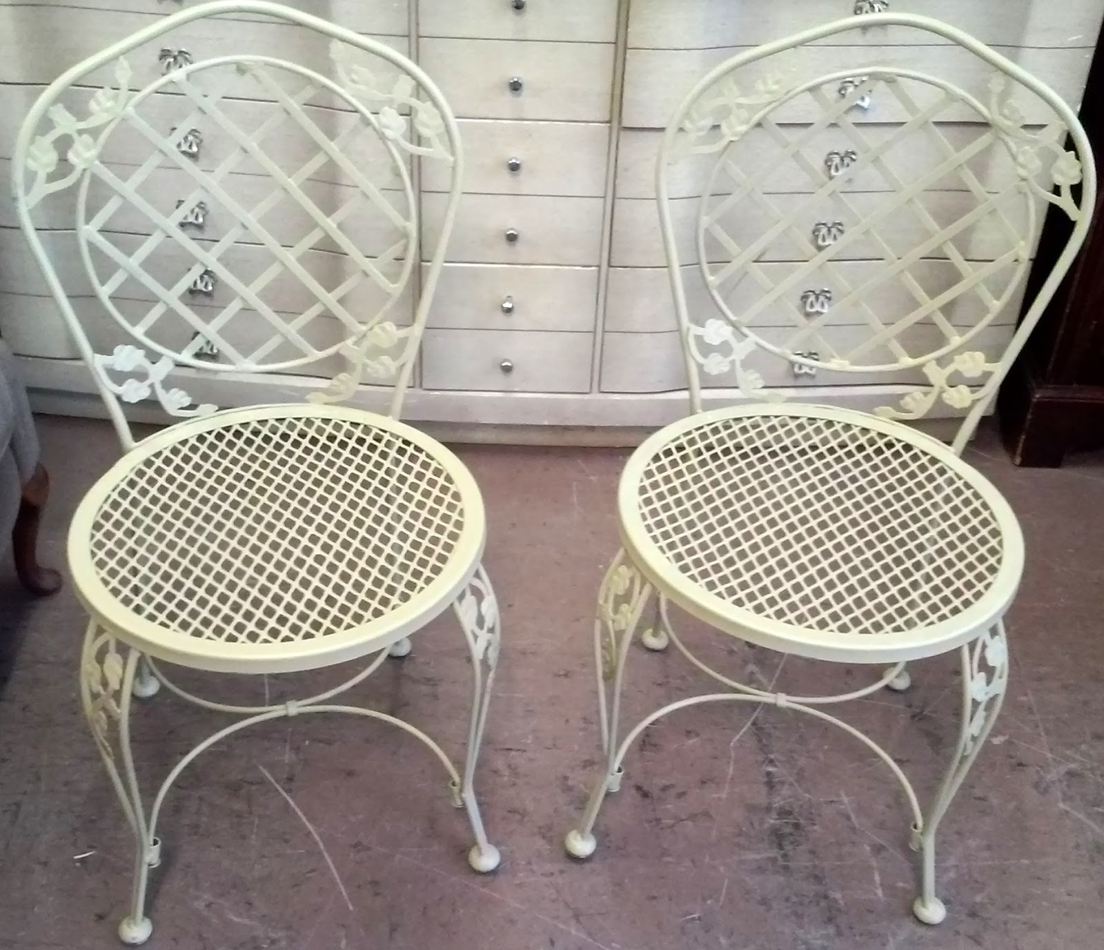 UHURU FURNITURE & COLLECTIBLES SOLD **REDUCED** Pair of Vintage Wrought Iron Patio Chairs 40