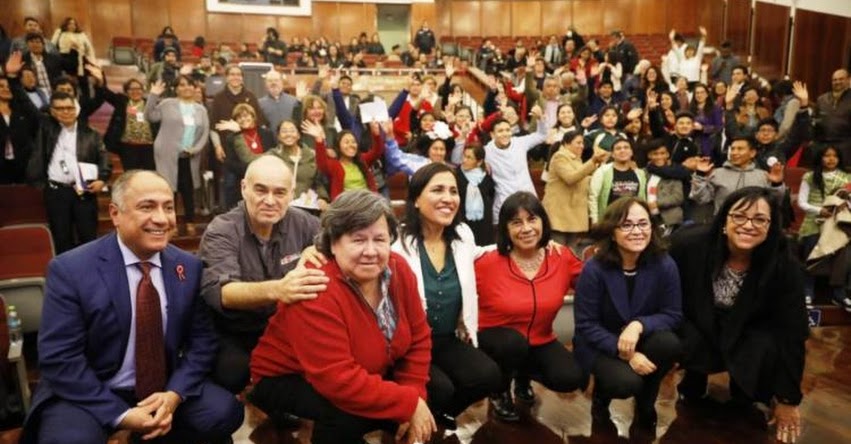 MINEDU implementará nueva política educativa que priorice a los adolescentes - www.minedu.gob.pe MINEDU implementará nueva política educativa que priorice a los adolescentes - www.minedu.gob.pe