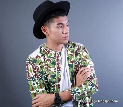 Lirik Lagu Jaz - Kasmaran | Mabes Lirik