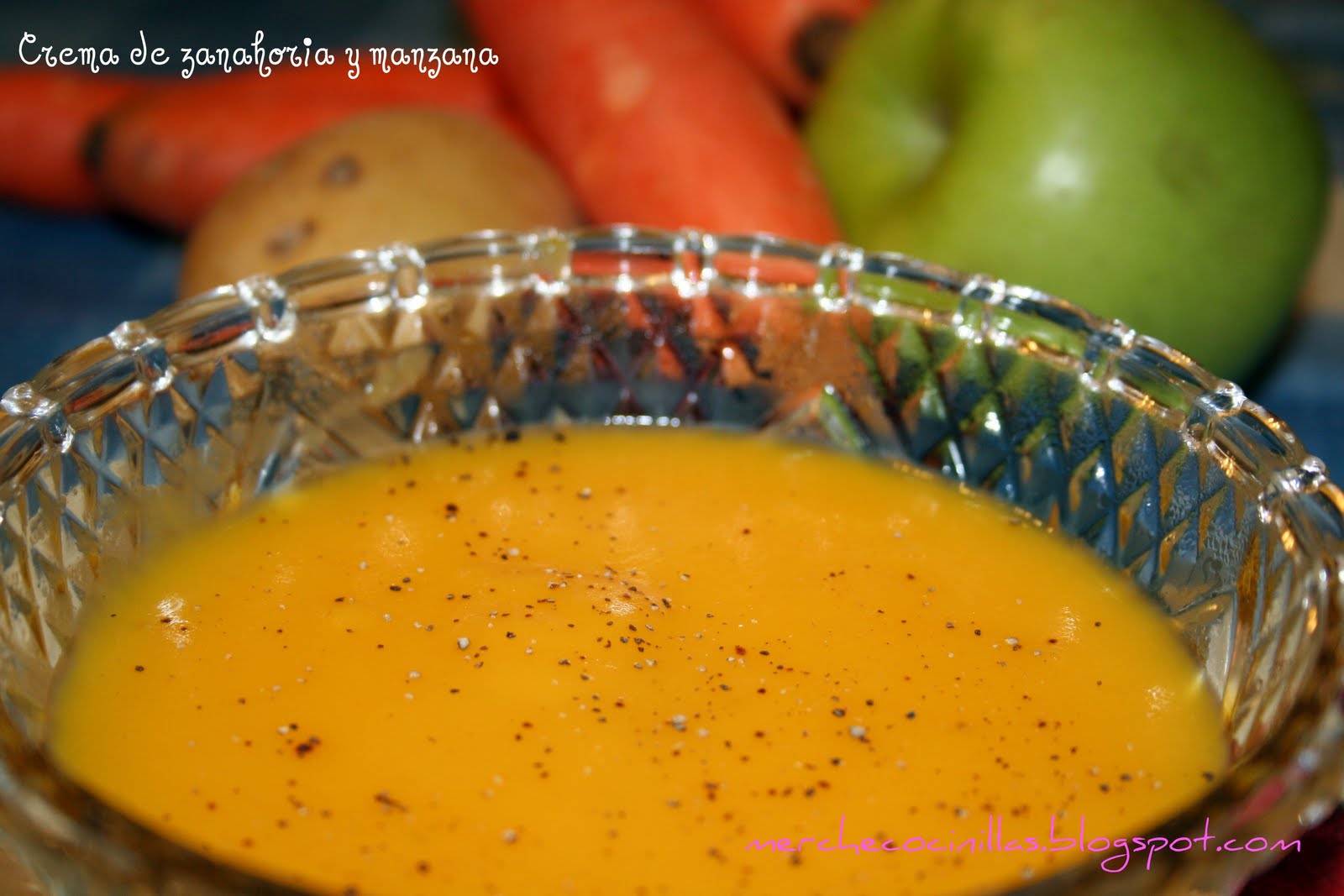 Merche cocinillas y ahora también mamá: CREMA DE ZANAHORIA Y MANZANA LIGHT