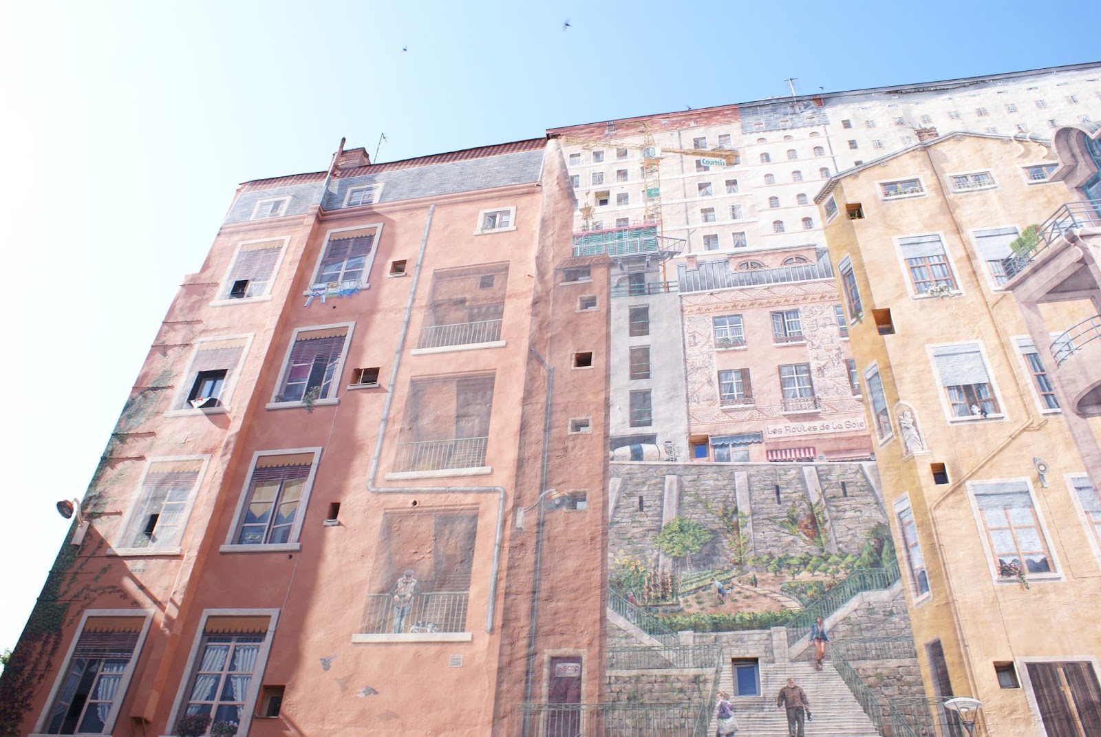 mur canuts croix rousse lyon rhƓne alpes blogtrip synbud