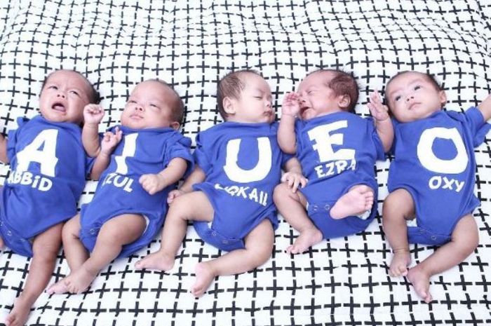 Viral...Anak Kembar 5 Asal Cirebon AIUEO Kini Sudah Sekolah, Tingkahnya