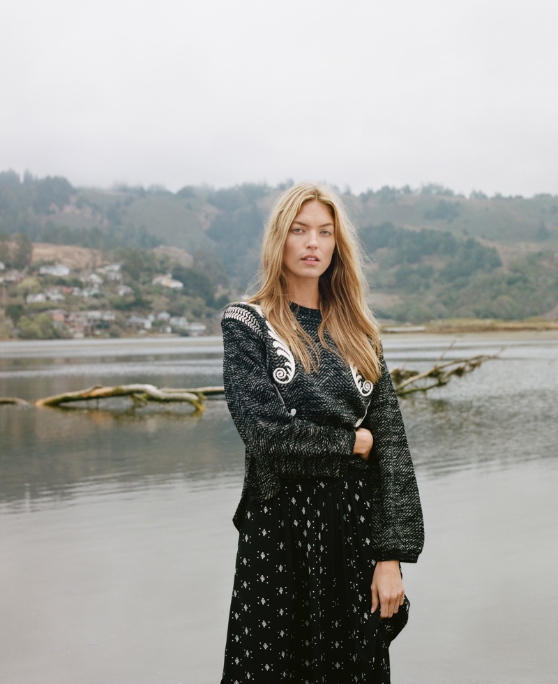 Lucky Brand Holiday 2018 Campaign featuring Martha Hunt and Devon Windsor