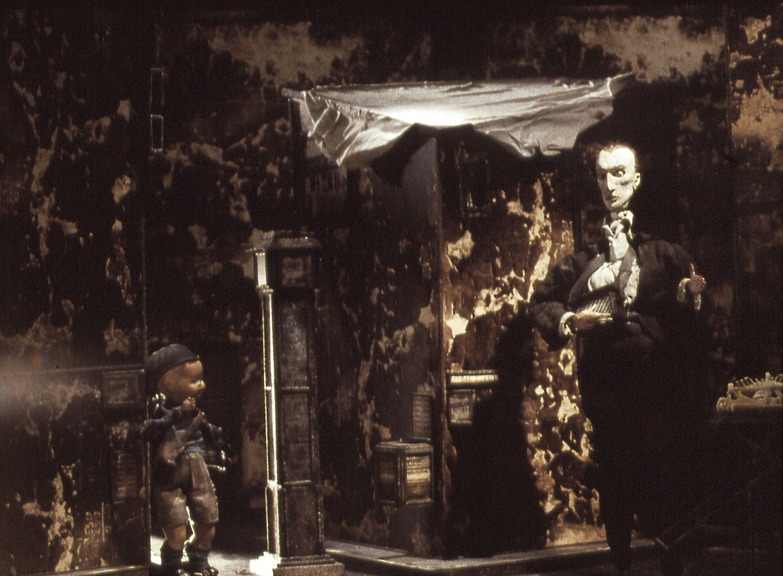 Cinematic Tour The Brothers Quay in 35mm