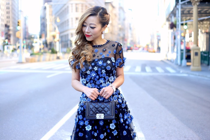 Teri jon Tulle gown with floral embellishements, wedding guest, flatiron building nyc, teri jon dress, christian louboutin so kate, kendra scott mirror mirror collection, Perla Earrings in Ivory Pearl, chanel boy bag, fashion blog, nyc blogger