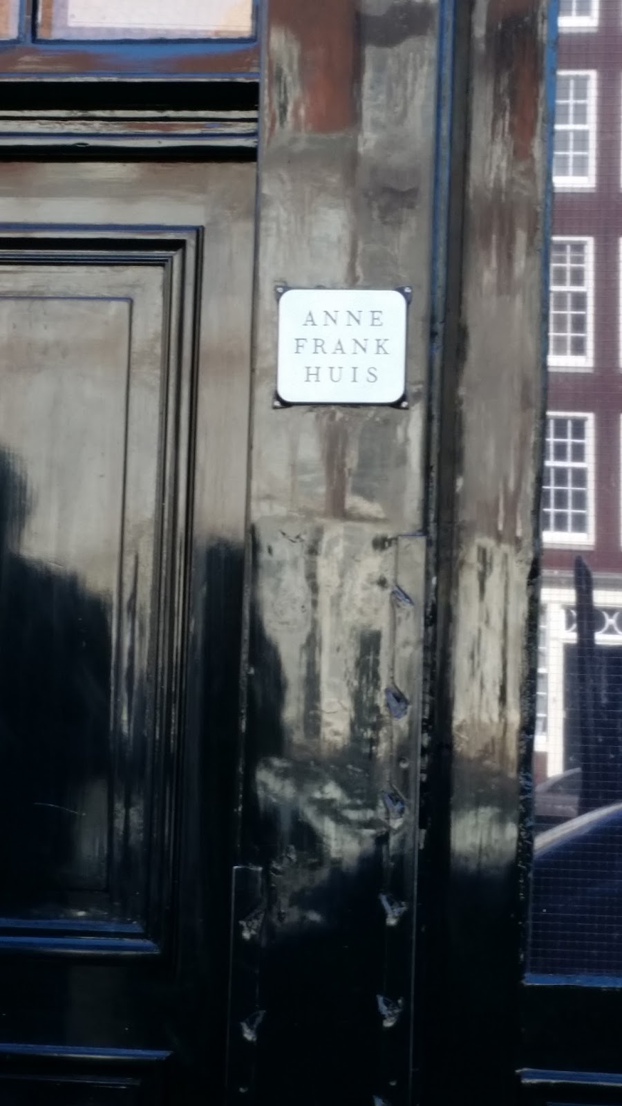 Sartorial Diner Sights In Amsterdam Stedelijk Museum