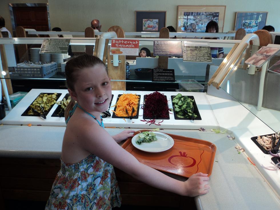 Bonggamom Finds It's Lemon Month at Sweet Tomatoes and Souplantation!