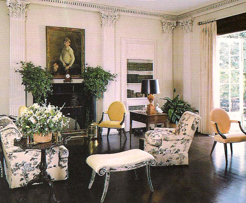 The Devoted Classicist The Travellers Albert Hadley and a Sunburst Clock