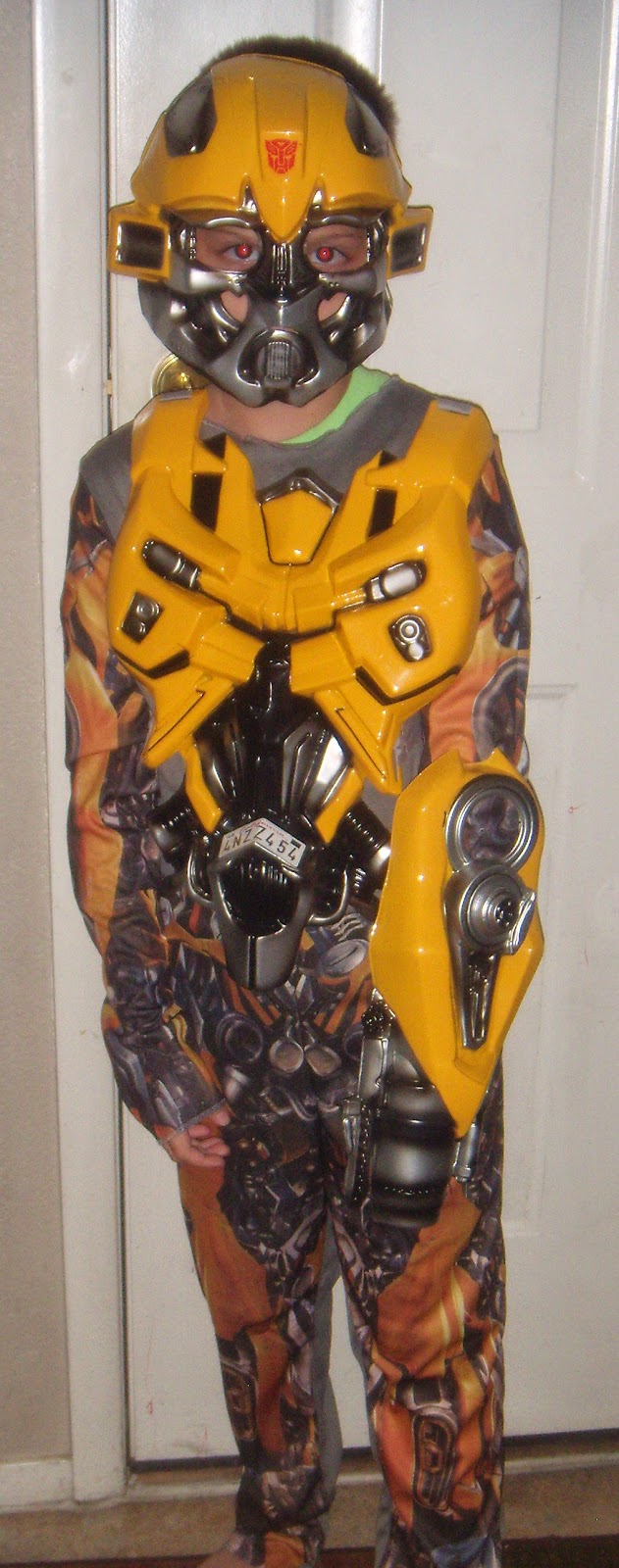 Mommie of 2 Costume Discounters Transformers Costume Review