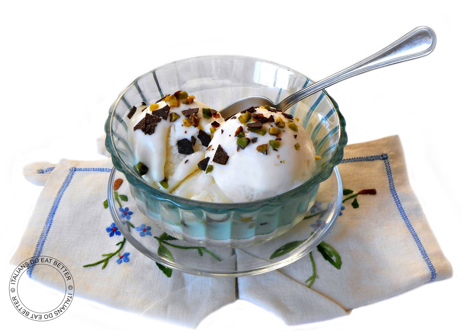 Gelato alla vaniglia senza uova (senza gelatiera) - Ricetta