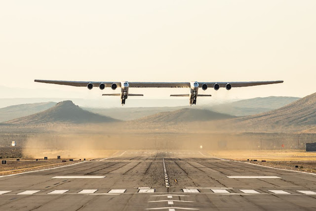Stratolaunch first flight