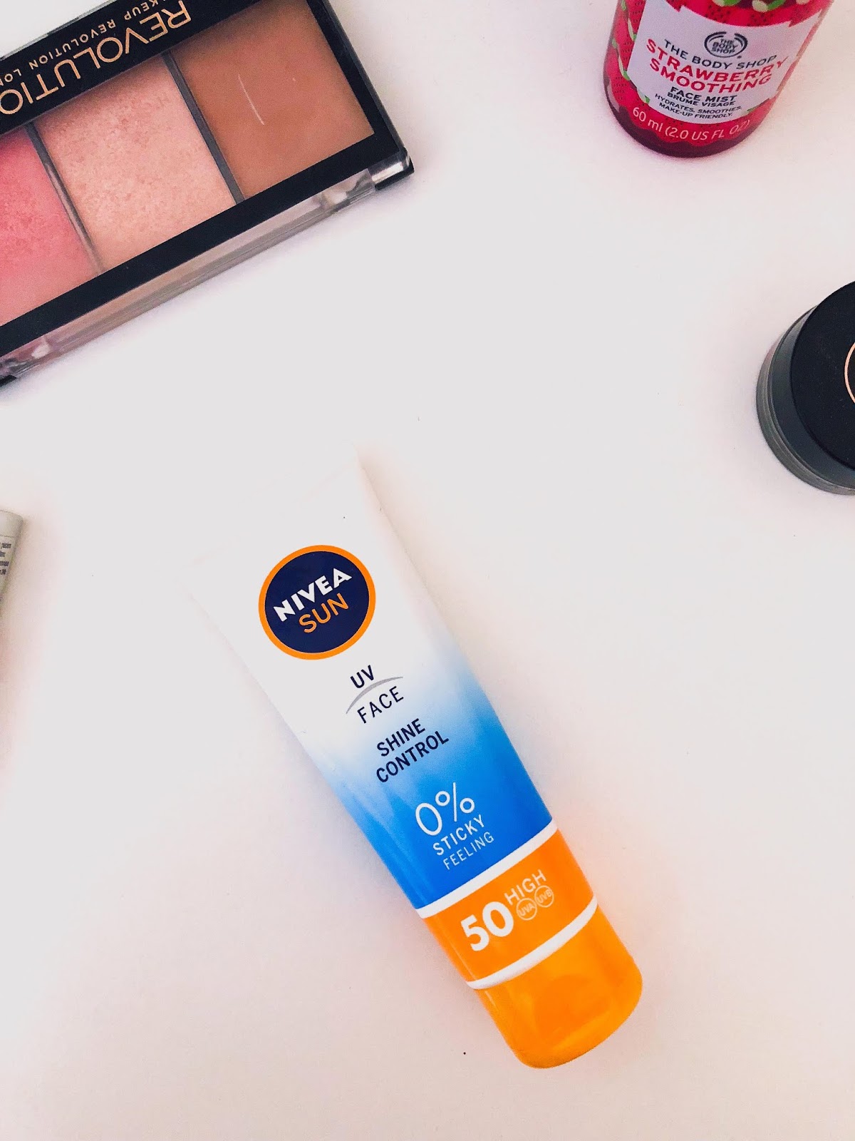 nivea sun spf 50 uv face shine control