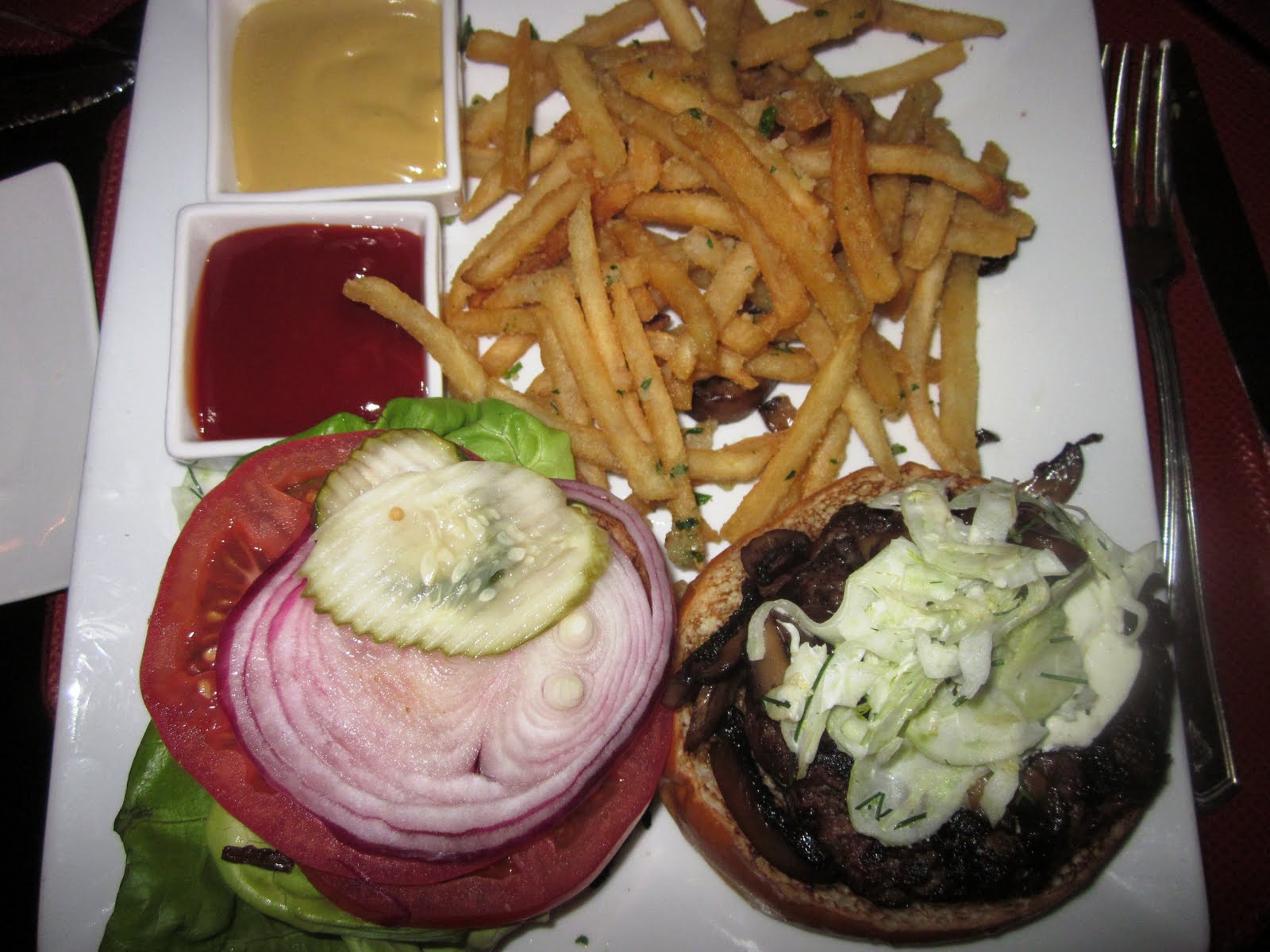 Daisy+Burger+012.JPG