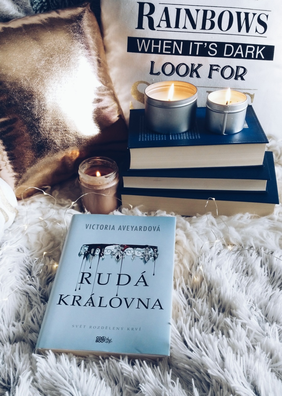 Kniha Rudá královna (Victoria Aveyard) Kniha Rudá královna (Victoria Aveyard)