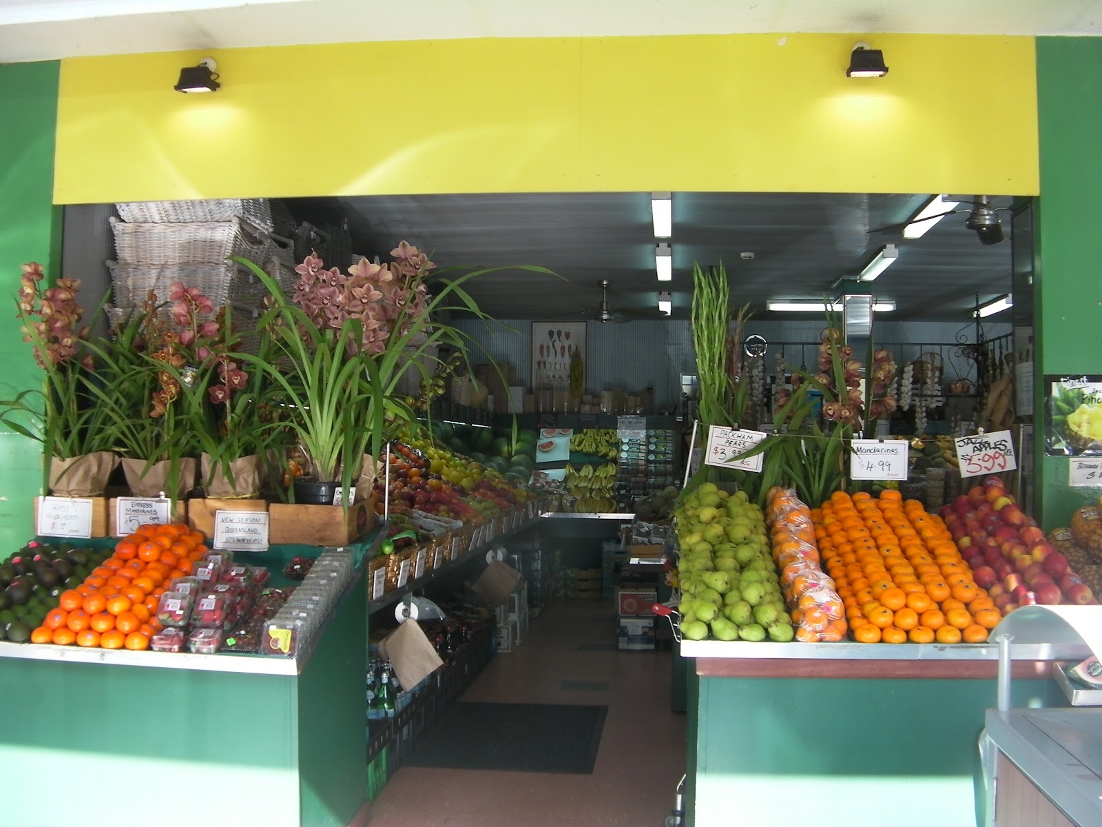 Fruit Bowl Near Me A Communal Space for Fresh Produce
