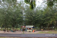 Pantai Tanjung Pendam Belitung