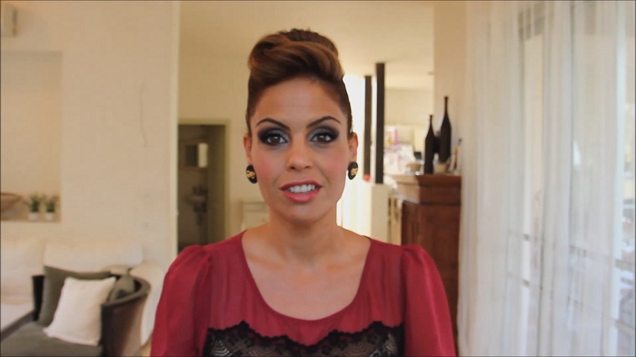 בלוג אופנה Vered'Style הדרכה לתסרוקת מרשימה בלוג אופנה Vered'Style הדרכה לתסרוקת מרשימה