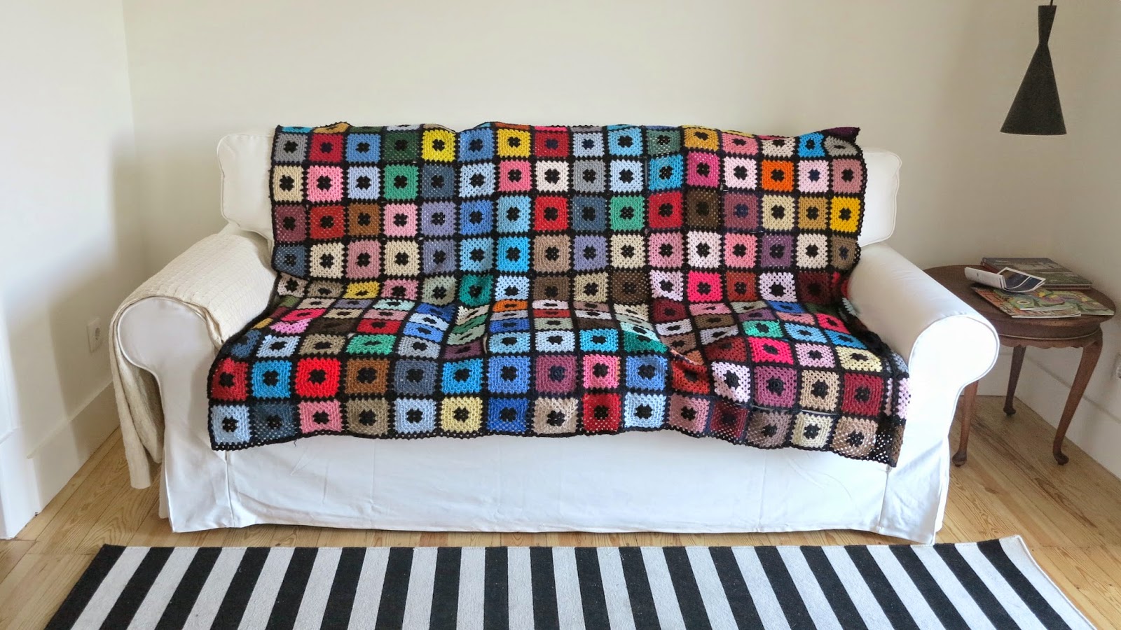ByHaafner, vintage granny square blanket, bright colours, crochet, airbnb
