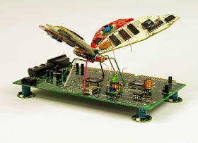 18-Insect-Steven-Rodrig-Upcycle-PCB-Sculptures-from-used-Electronics-www-designstack-co