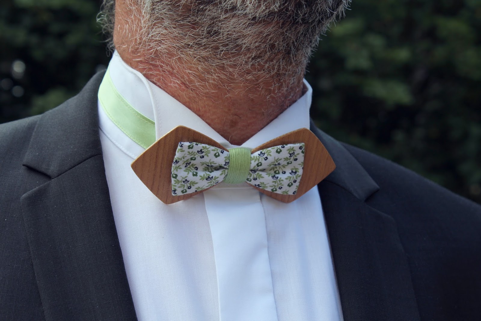 Noeuds papillon en bois, cravates bois et accessoires hommes Frédérique CESBRON