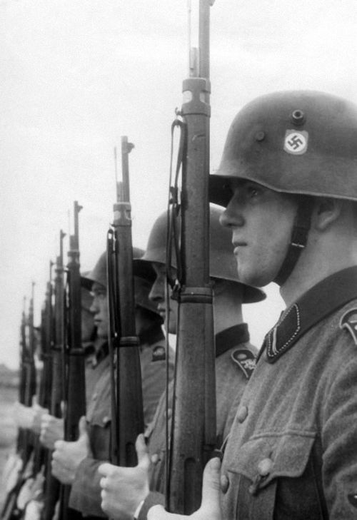 Hitler Youth Division 12 SS Panzer Division Hitlerjugend worldwartwo.filminspector.com