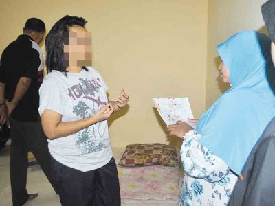 isteri orang kena tangkap basah