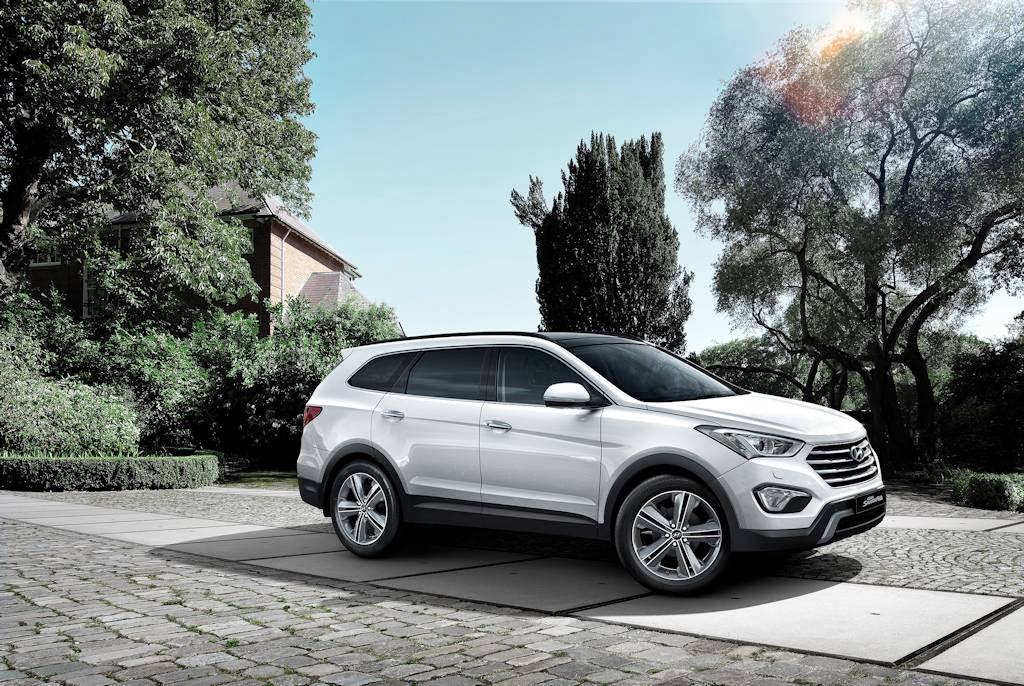 Hyundai Launches Long Wheelbase Santa Fe, Calls it Grand