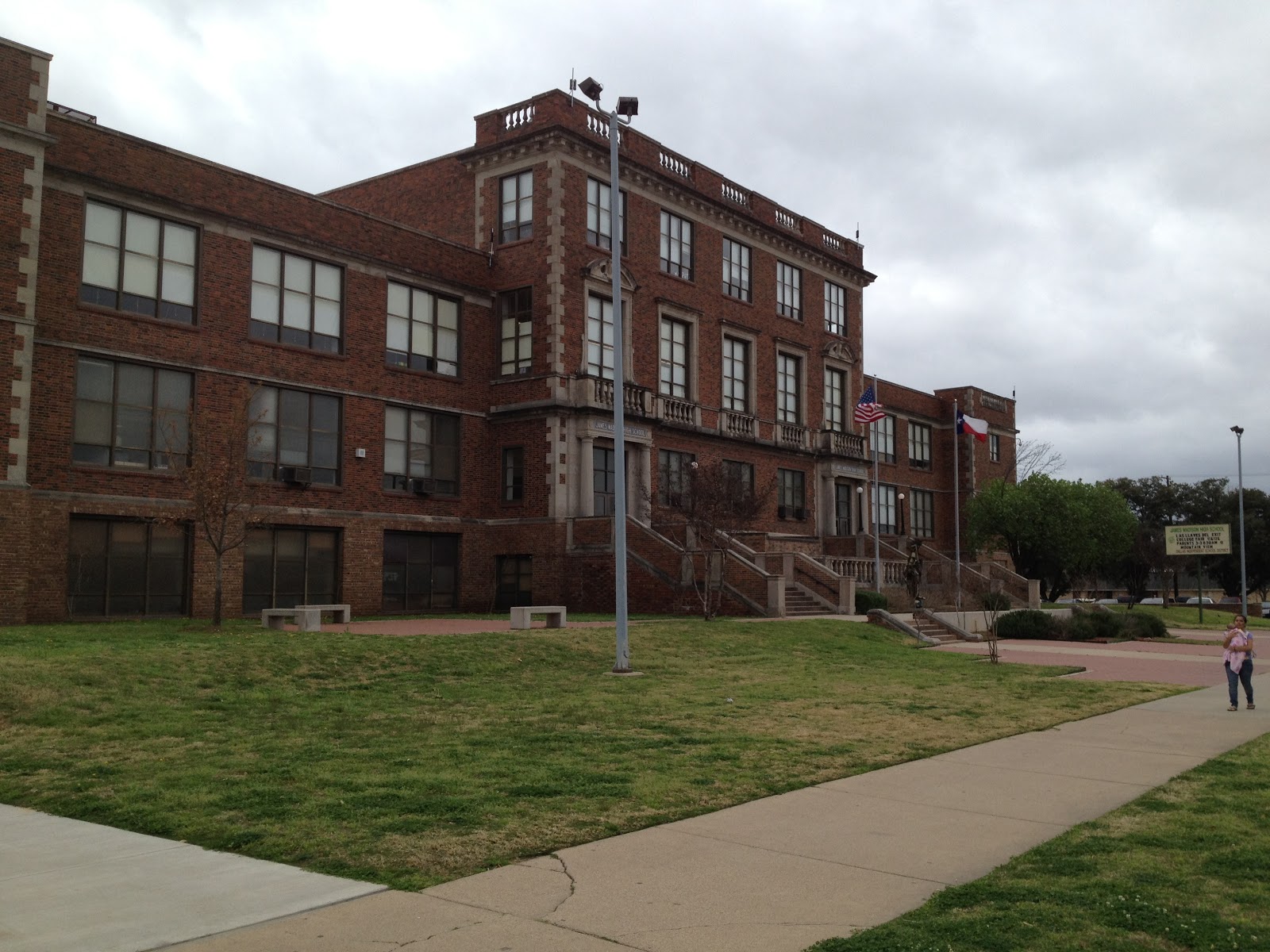 metroplexing-dallas-missing-high-school