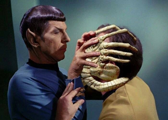 JIMSMASH ! ! !: STAR TREK VS ALIEN