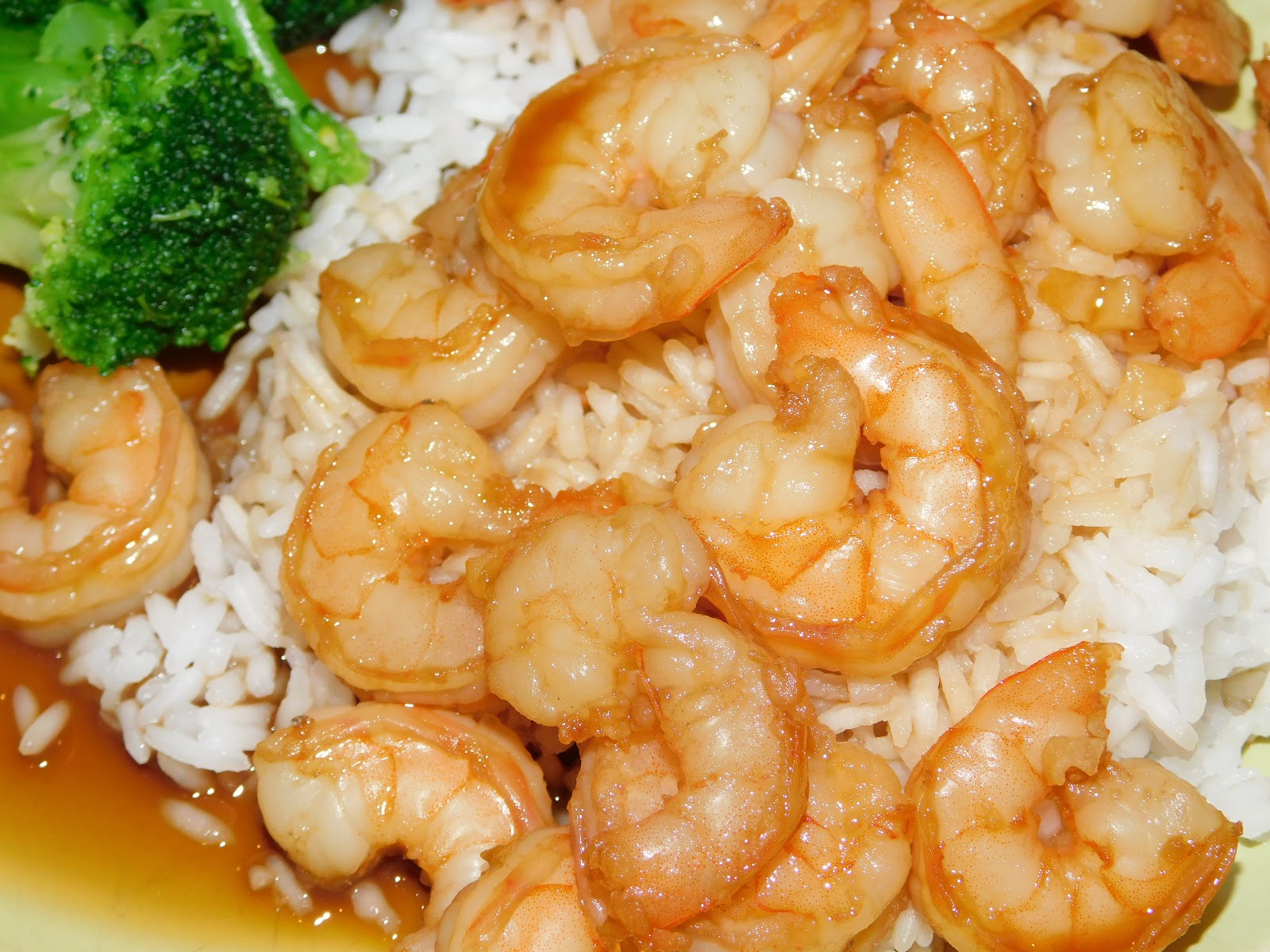 What's cookin', Mom? Quick and Easy HoneyGarlic Shrimp