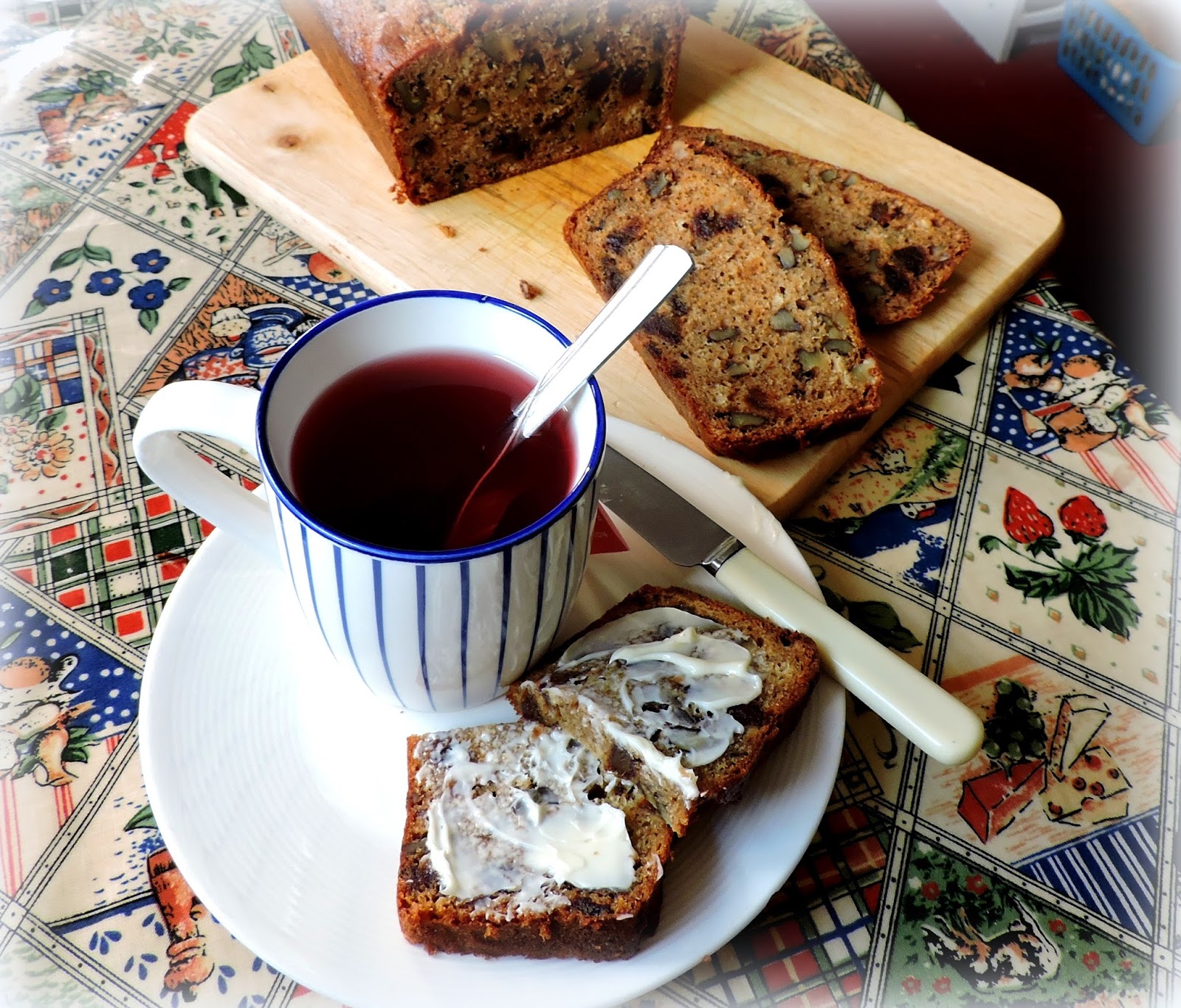 Banana, Rum, Date and Walnut Loaf The English Kitchen