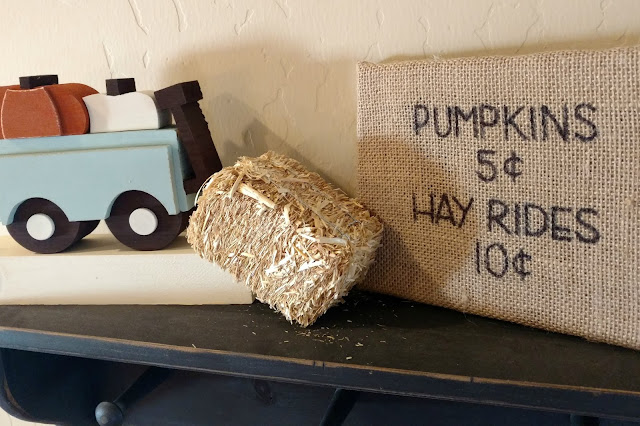 This is a fun and easy DIY burlap sign for fall.  Easy to personalize and make your own!