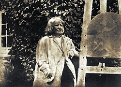 Sculptor Korean Clothing / Single women ( women that have yet to marry / entered matrimonial ) will be angry / pissed off if you use it on them.