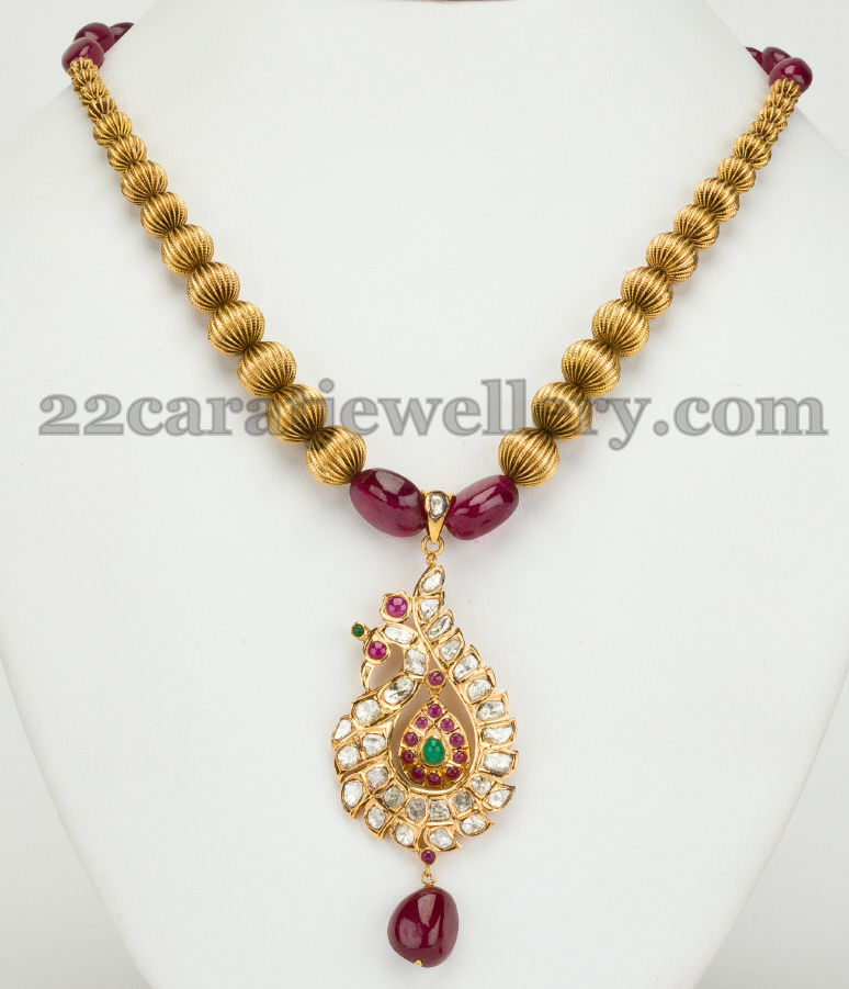 Kundan locket set Clearance