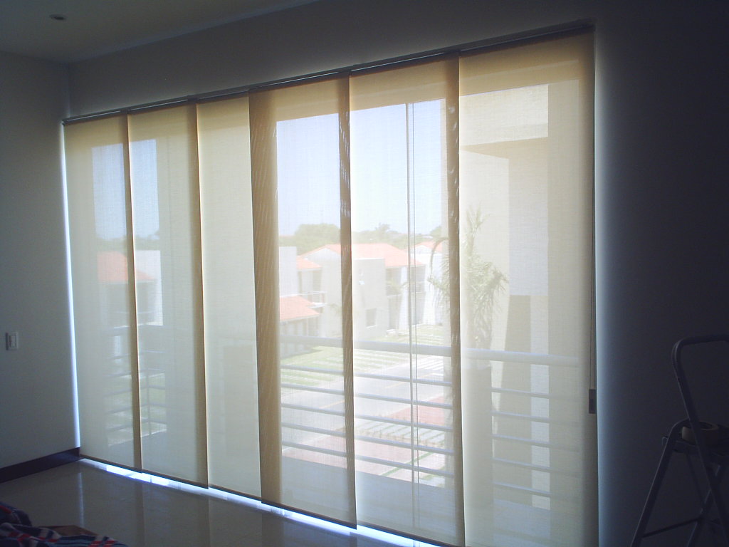 Cortinas y persianas