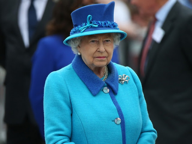  Reina Isabel II no manda donativos pero envía condolencias por sismo a México
