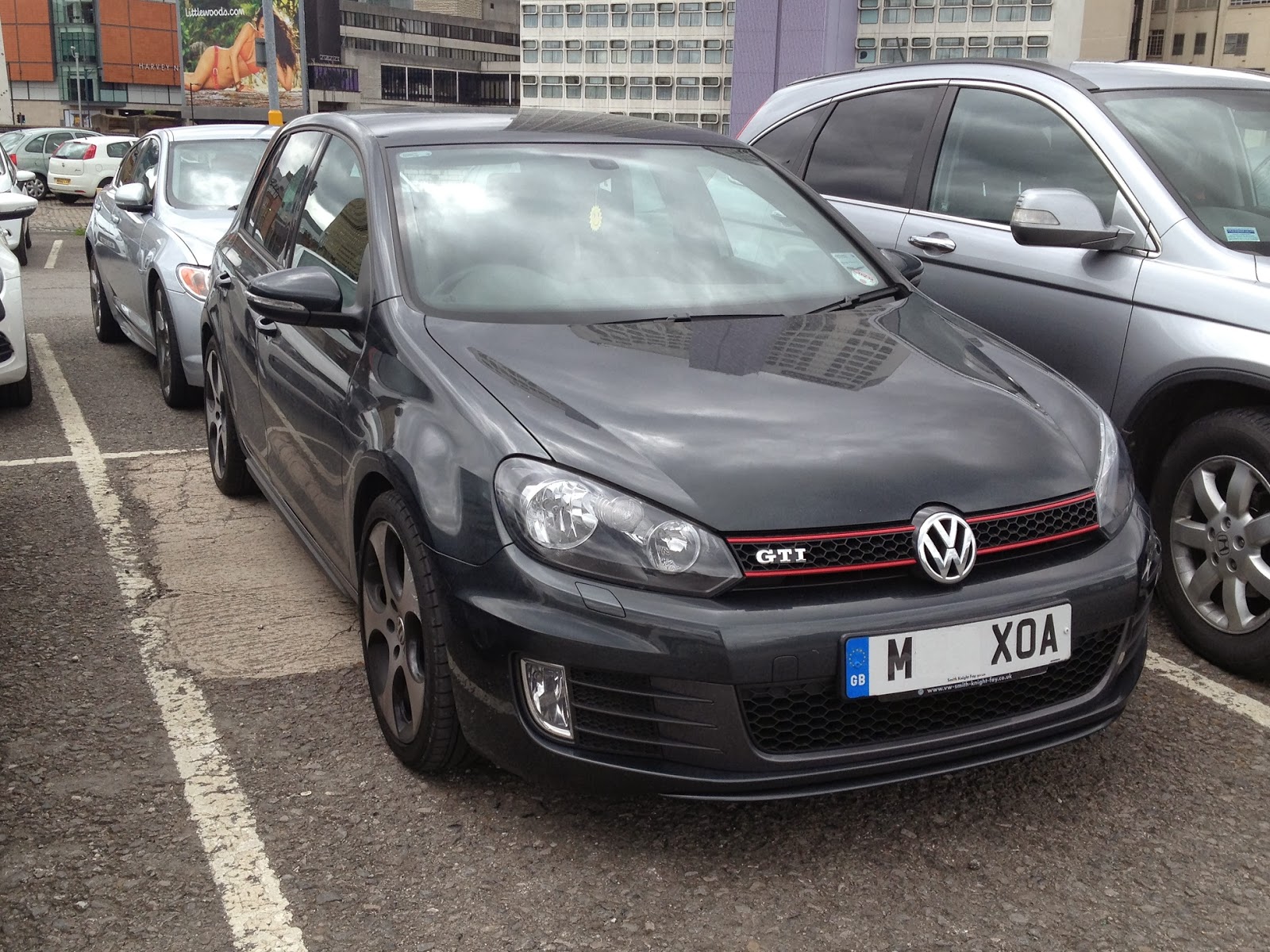 VW+Golf+GTi+Black+Front.JPG