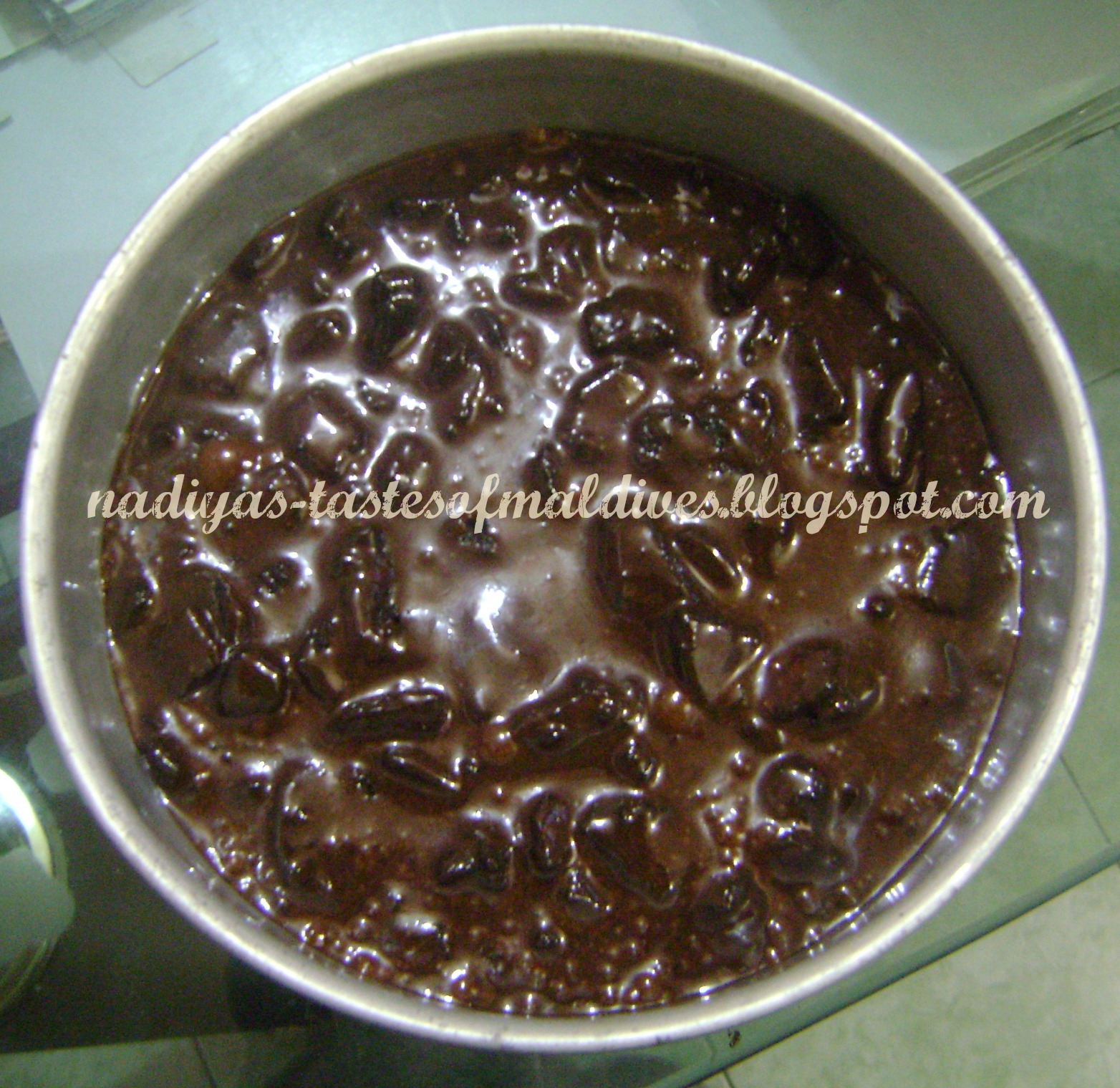 Nadiya's Tastes Of Maldives Dark Chocolate Oreo Fudge .. Oh, baby