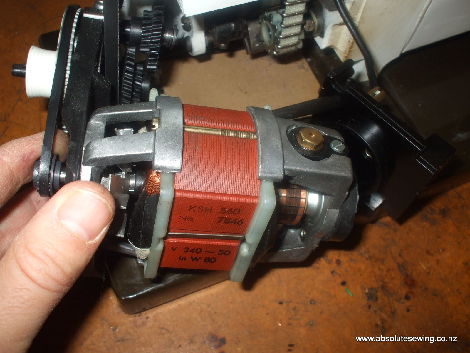 Husqvarna Viking Service and Repair: Husqvarna Viking sewing machine
