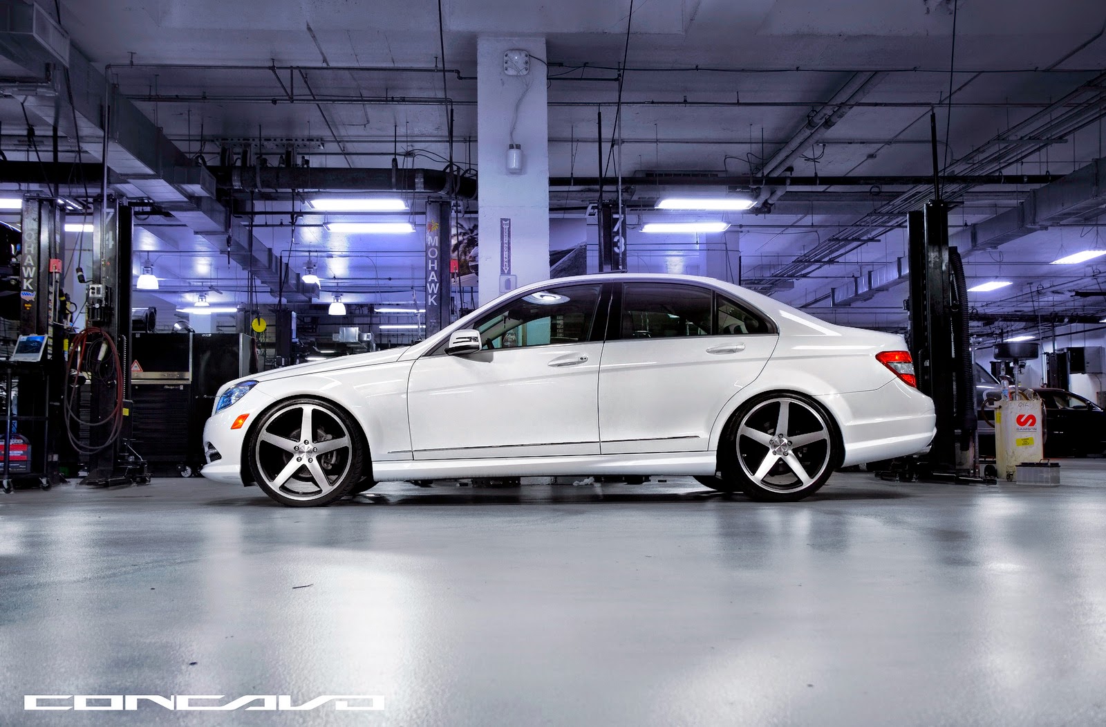 MercedesBenz W204 C300 on 20" CW5 Concavo Wheels BENZTUNING