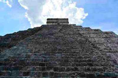Temple El Castillo Chitchen Itza Temple El Castillo Chitchen Itza