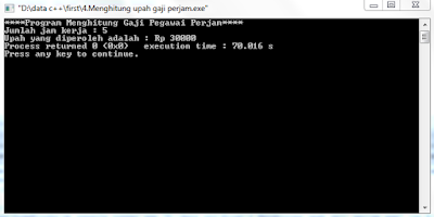 output input program gaji pemrograman dalam bahasa C