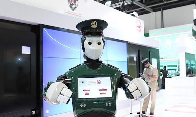 Police Robot Real Robocop Will Serve in Dubai