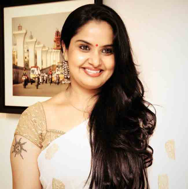 Pragathi Actress Profile Biography Family Photos Wiki Biodata Body