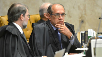 Juristas vão ao STF contra decisão de Eunício que arquivou impeachment de Gilmar Mendes