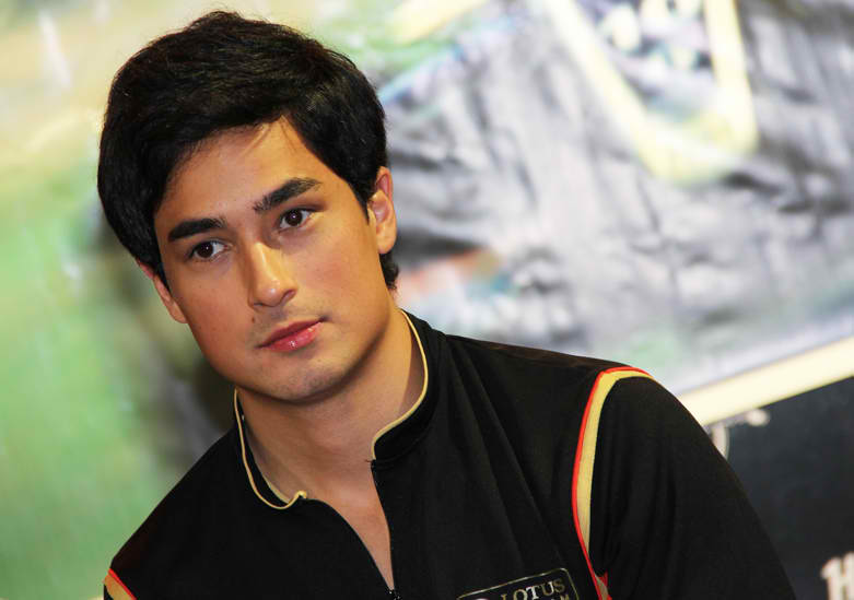 My E-net: E-MALE OF THE DAY: Marlon Stockinger: Heartthrob of the Speedway