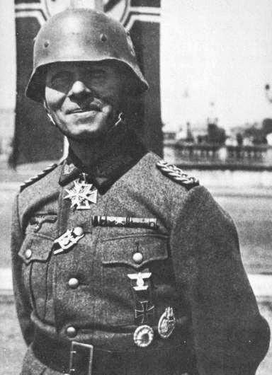 Erwin Rommel Desert Fox worldwartwo.filminspector.com