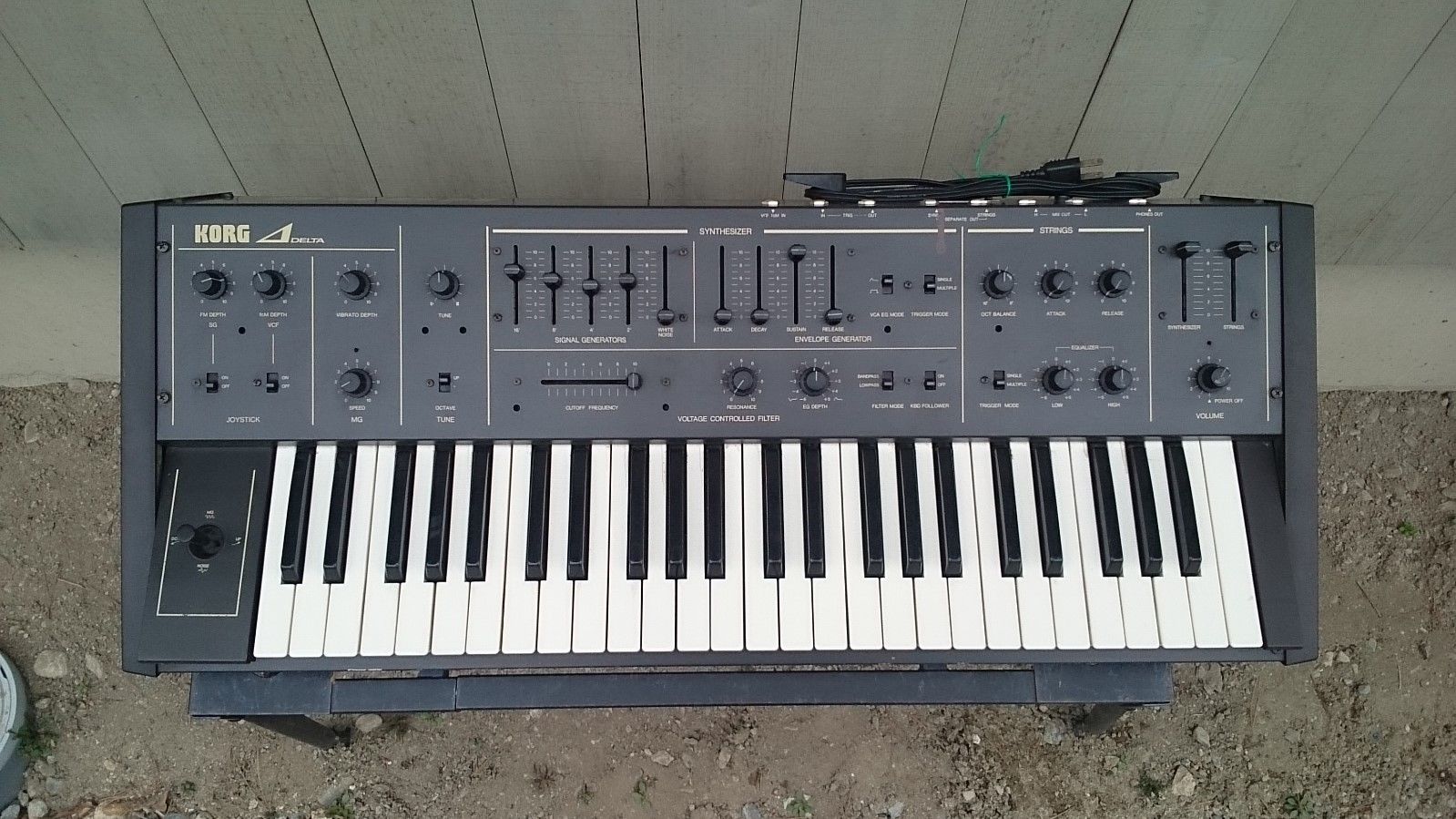 MATRIXSYNTH DELTA (DL50) ORGAN/STRINGS Synthesizer