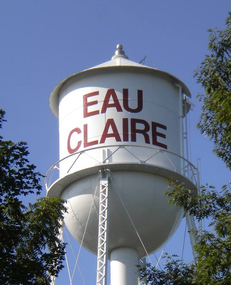 Ever Ready: Road Trip to Eau Claire, Michigan for their Cherry Festival Ever Ready: Road Trip to Eau Claire, Michigan for their Cherry Festival