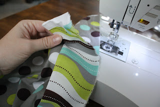 Pajama Crafters: Ruffled Minky Blanket Tutorial